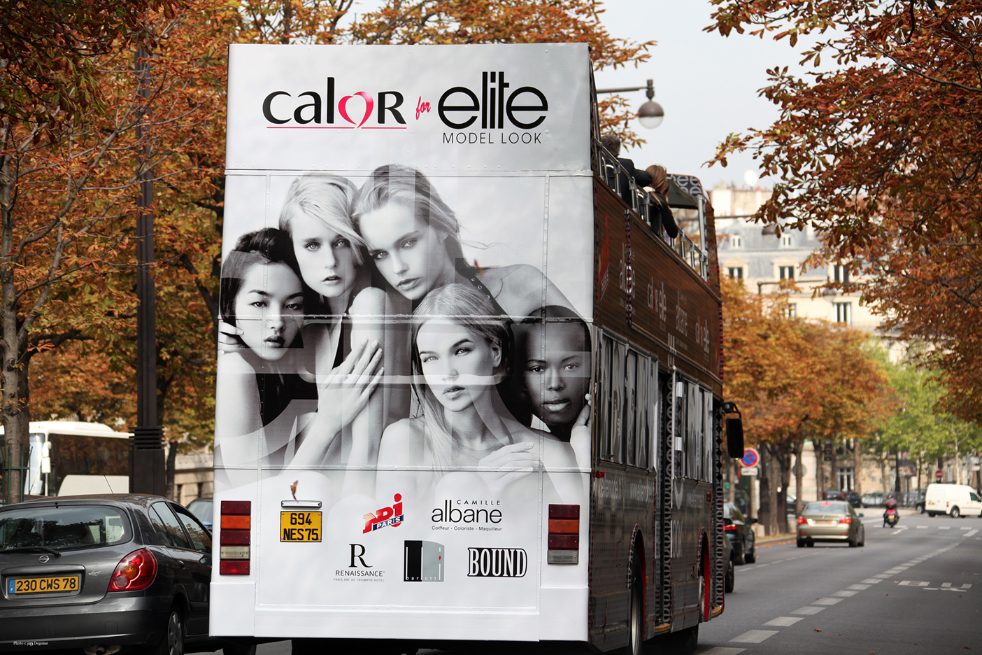 Elite Model Look 2009 full vinyl bus wrap campaign